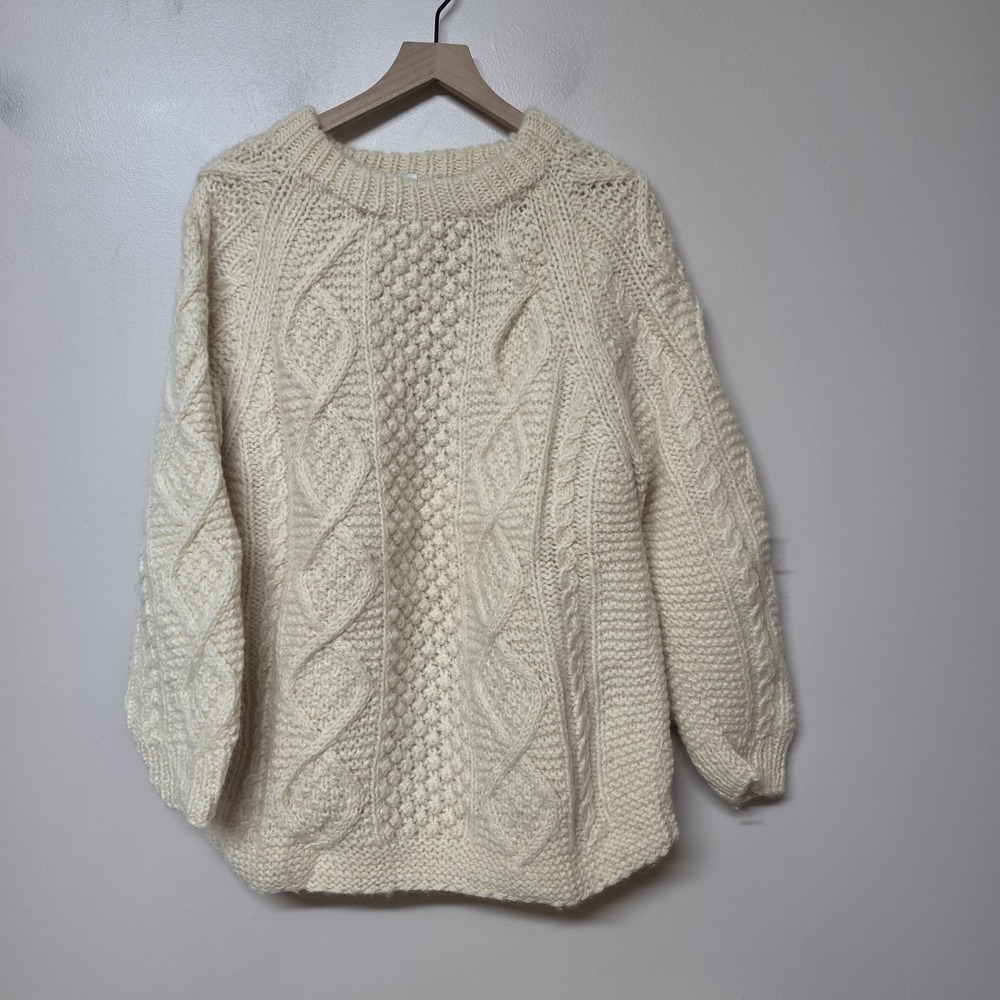 Vintage Passports Pier 1 Fisherman Sweater L 100% Wool Cable Knit Aran Cream